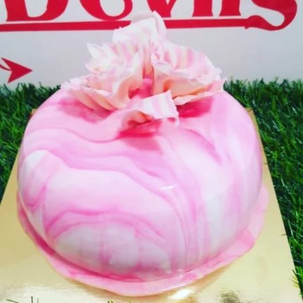 Sizzling Strawberry Dome Cake